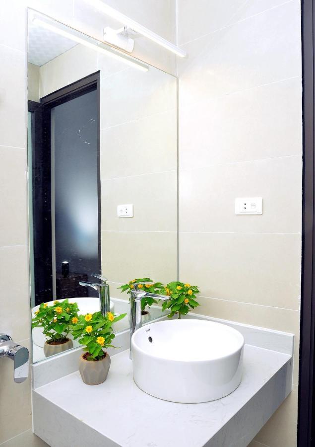 Blue Home Serviced Apartment Ханой Экстерьер фото