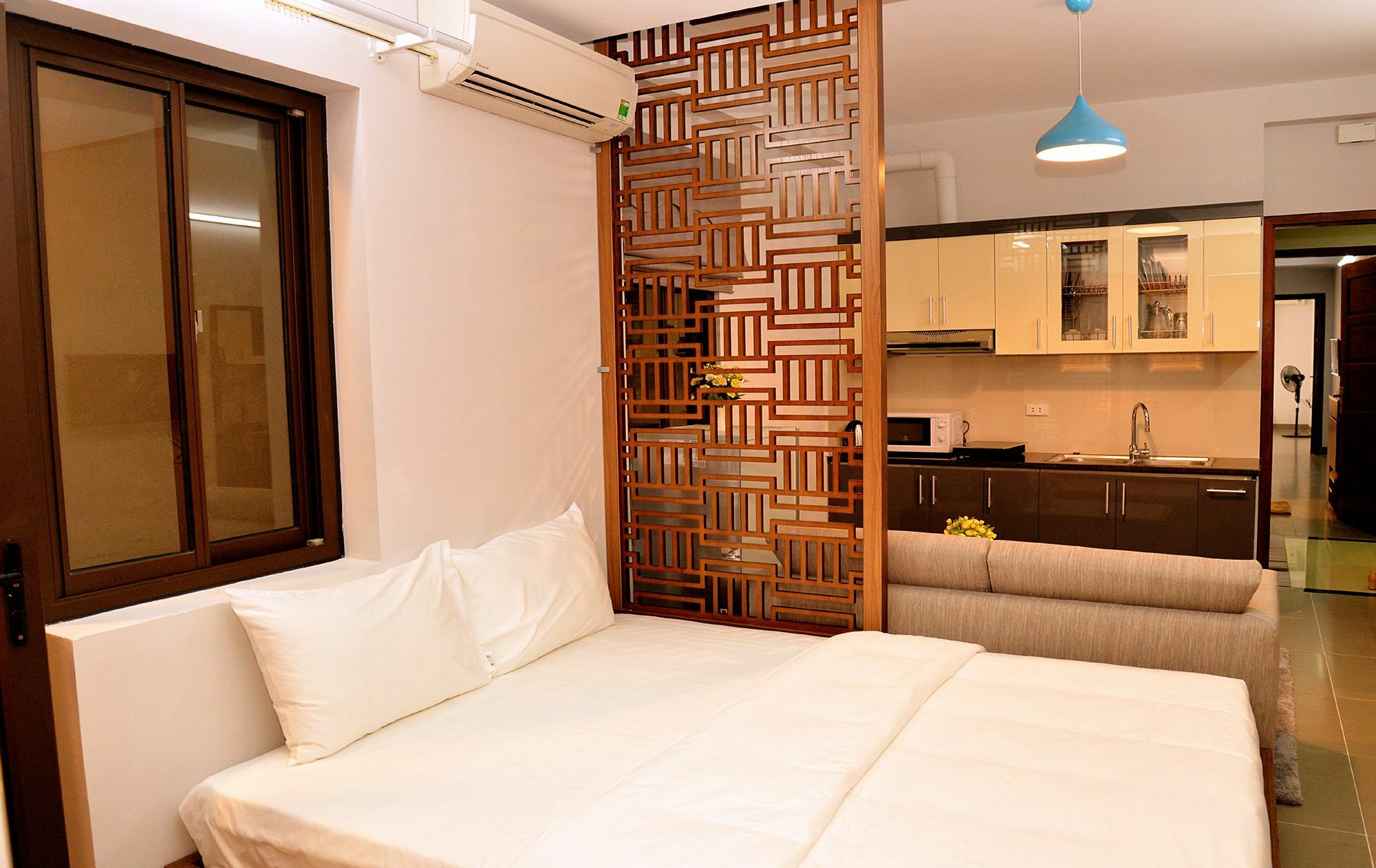 Blue Home Serviced Apartment Ханой Экстерьер фото